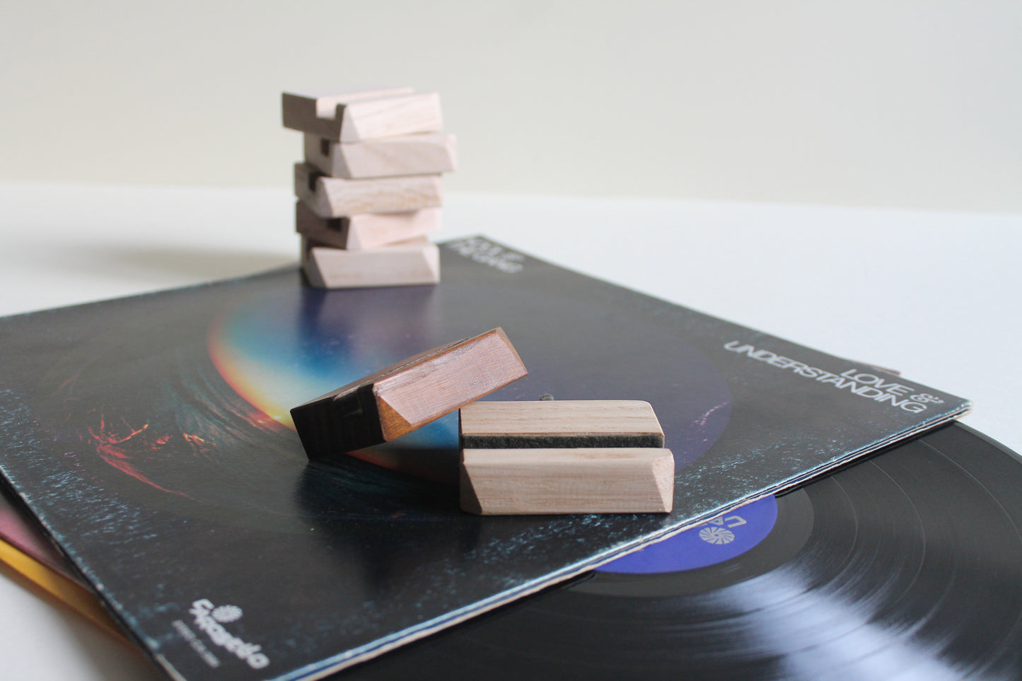 Supporto a parete per dischi in vinile 33 e 45 giri. Mensola per vinile. Porta vinile. Mensola per LP. Small