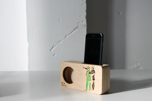 Supporto per telefono. Amplificatore naturale per smartphone. Altoparlante ecologico in legno. mod. SOMEWHERE. Bixdesign