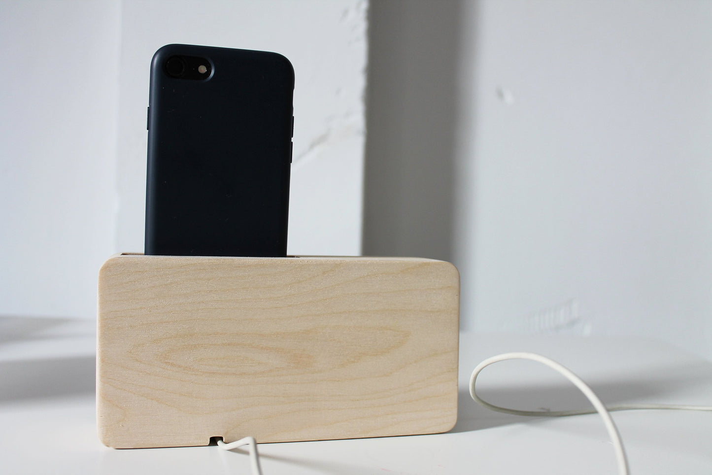 Amplificatore naturale per smartphone. Altoparlante ecologico in legno. mod. LENTIS. Bixdesign