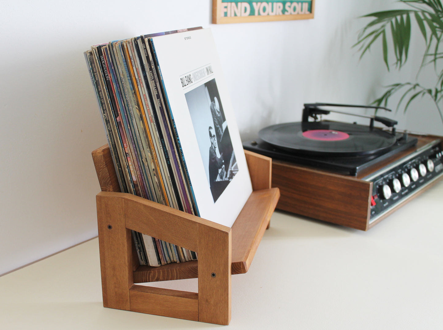 Wooden Vinyl Record Holder – Recordstand | Up to 40 LPs
