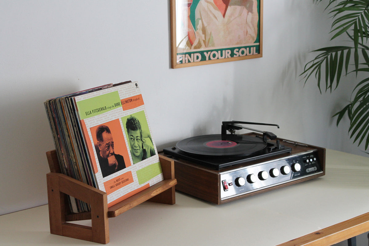 Wooden Vinyl Record Holder – Recordstand | Up to 40 LPs