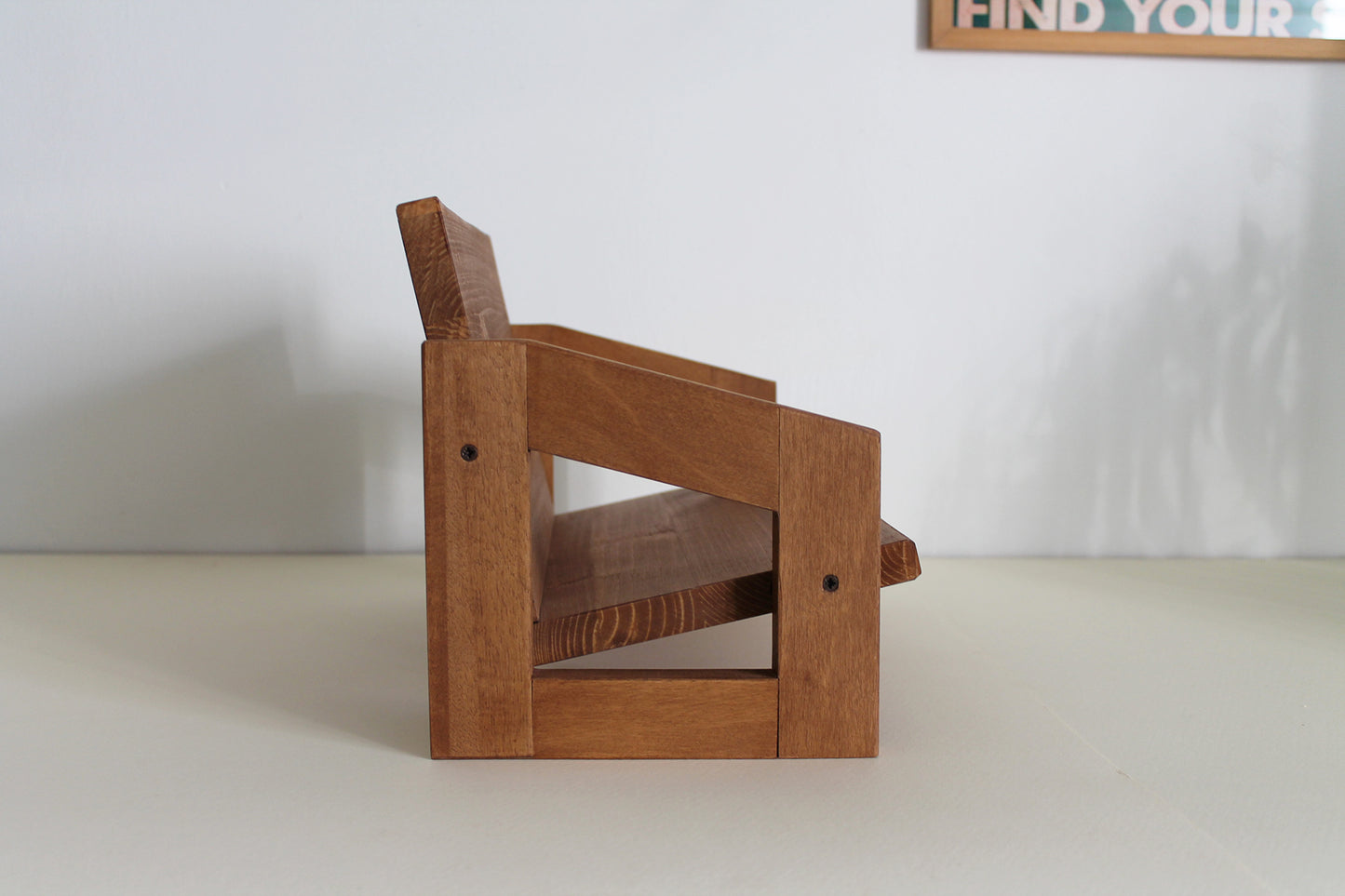 Wooden Vinyl Record Holder – Recordstand | Up to 40 LPs