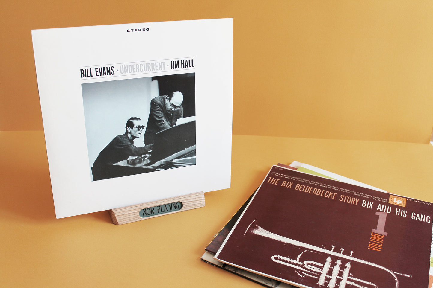 Vinyl record holder for display in wood and brass | Now Playing record stand | Vinyl record display