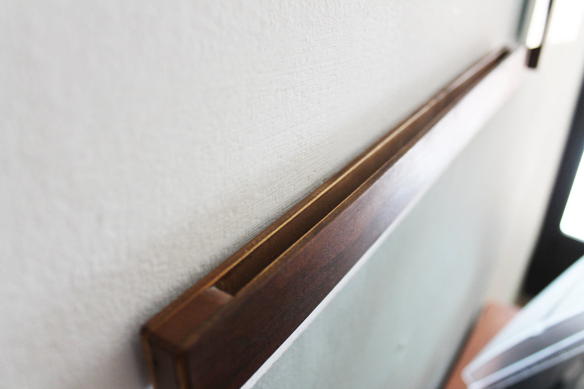 Wooden wall vinyl LP frame. Italian handcrafted design display frame. Perfect for highlighting favorite records. Bixdesign quality.
