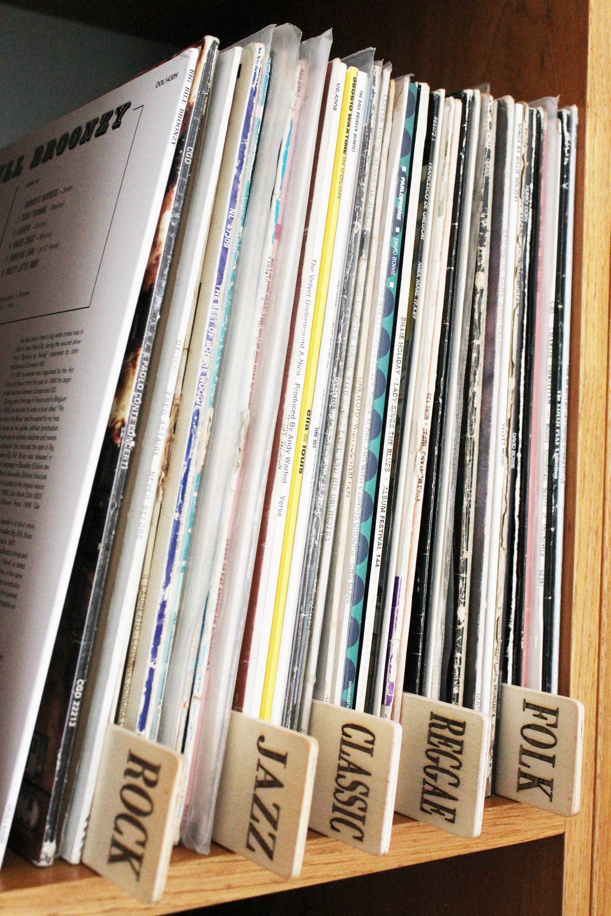 Wooden Vinyl Record Dividers | LP Collection Organization | Bixdesign